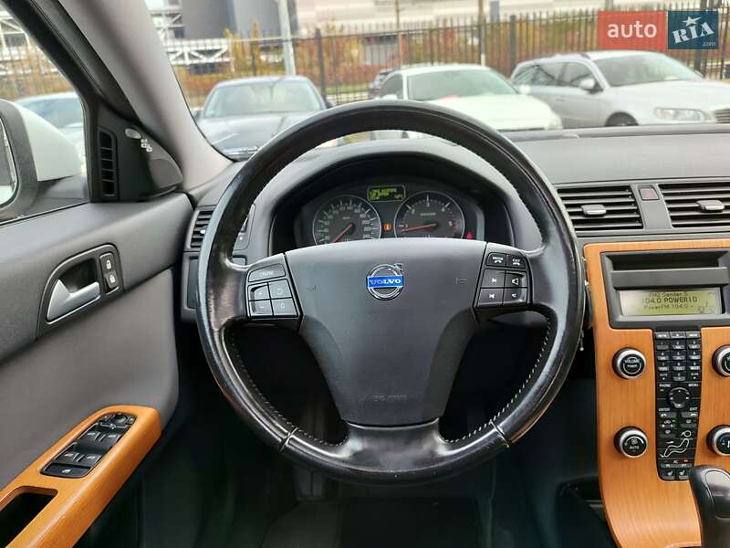 Універсал Volvo V50 2011 в Києві