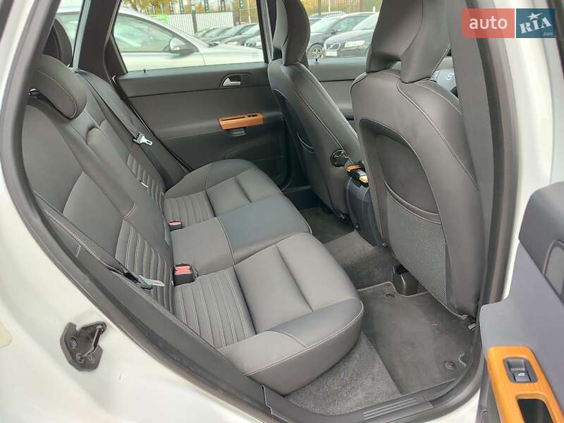 Універсал Volvo V50 2011 в Києві