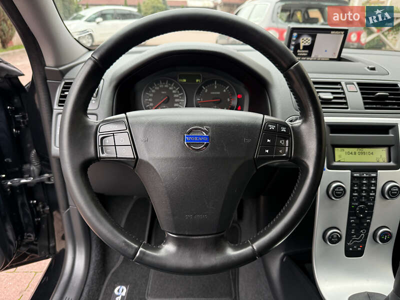 Универсал Volvo V50 2012 в Стрые фото 49 Универсал Volvo V50 2012 в Стрые