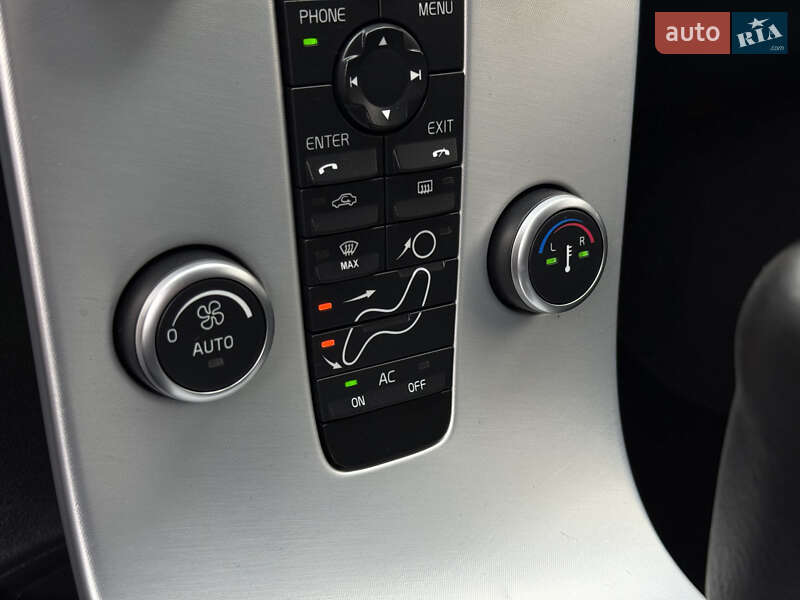 Универсал Volvo V50 2012 в Стрые фото 61 Универсал Volvo V50 2012 в Стрые