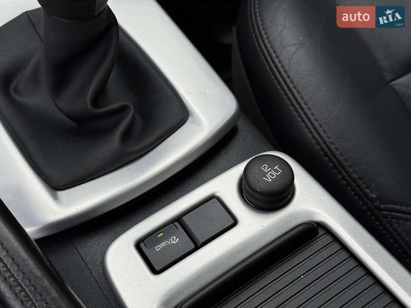 Универсал Volvo V50 2012 в Стрые фото 64 Универсал Volvo V50 2012 в Стрые