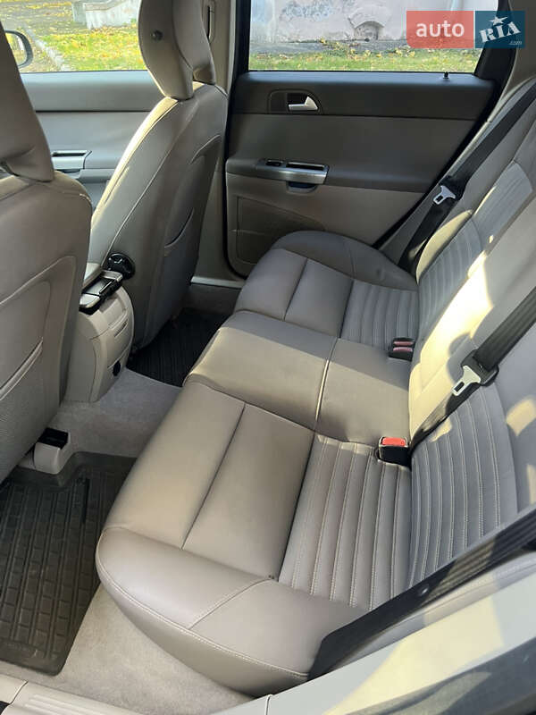 Універсал Volvo V50 2008 в Львові фото 17 Універсал Volvo V50 2008 в Львові