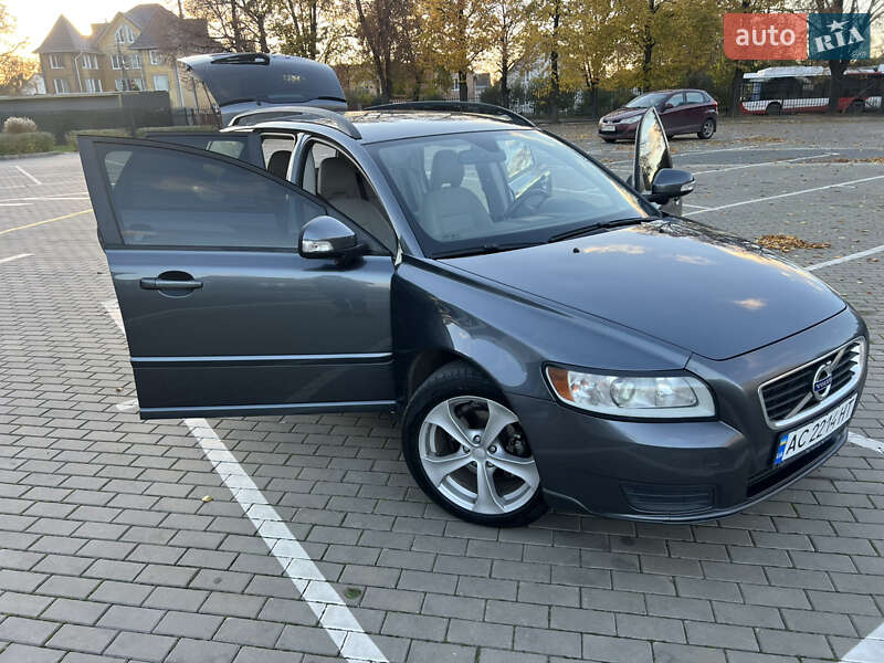 Універсал Volvo V50 2010 в Луцьку фото 2 Універсал Volvo V50 2010 в Луцьку