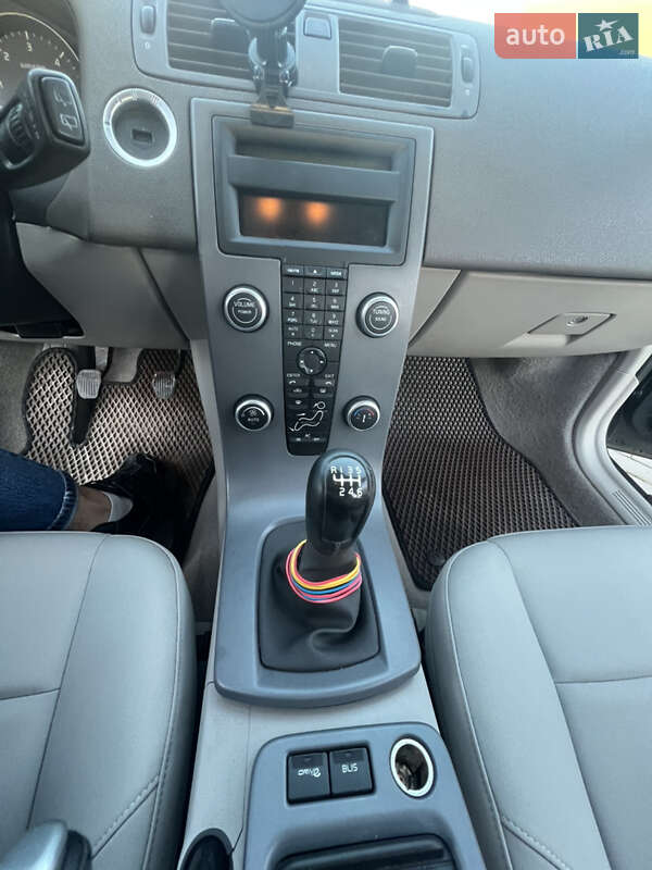 Універсал Volvo V50 2010 в Луцьку фото 31 Універсал Volvo V50 2010 в Луцьку