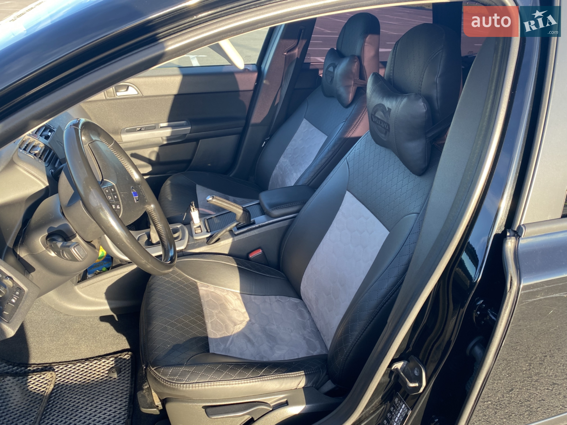 2010 Volvo V50 - мініатюра 8