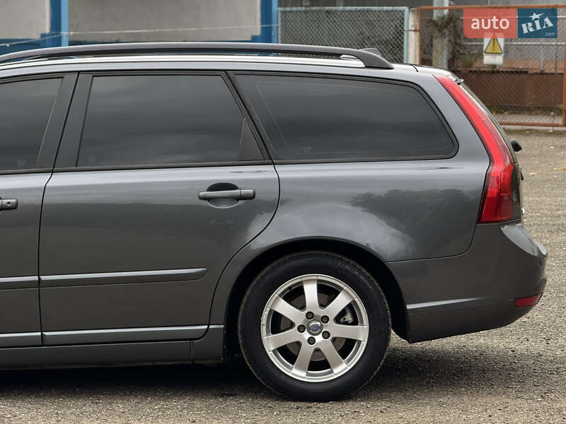 Універсал Volvo V50 2011 в Моршині