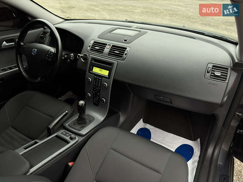 Універсал Volvo V50 2011 в Моршині