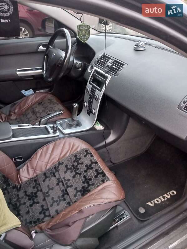 Универсал Volvo V50 2010 в Николаеве фото 3 Универсал Volvo V50 2010 в Николаеве