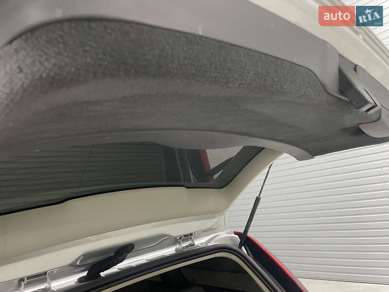 Универсал Volvo V50 2010 в Стрые фото 31 Универсал Volvo V50 2010 в Стрые