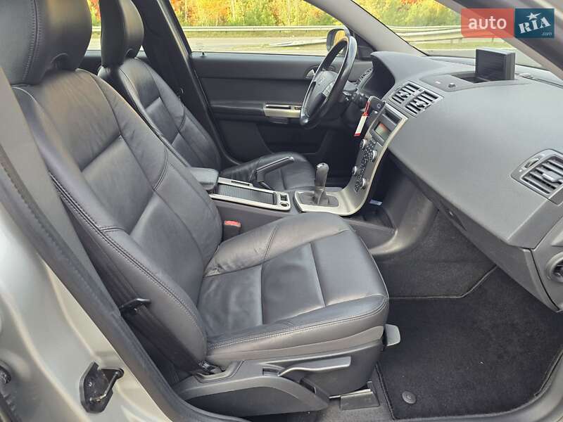 Универсал Volvo V50 2009 в Ковеле фото 51 Универсал Volvo V50 2009 в Ковеле