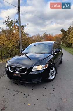 Універсал Volvo V50 2011 в Луцьку