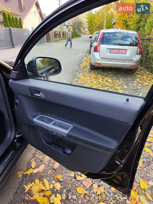 Универсал Volvo V50 2011 в Луцке фото 48 Универсал Volvo V50 2011 в Луцке