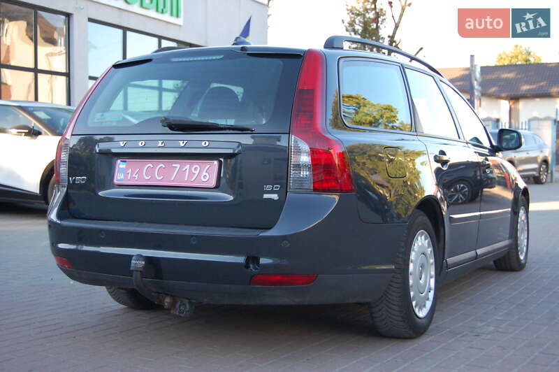 Универсал Volvo V50 2010 в Ивано-Франковске