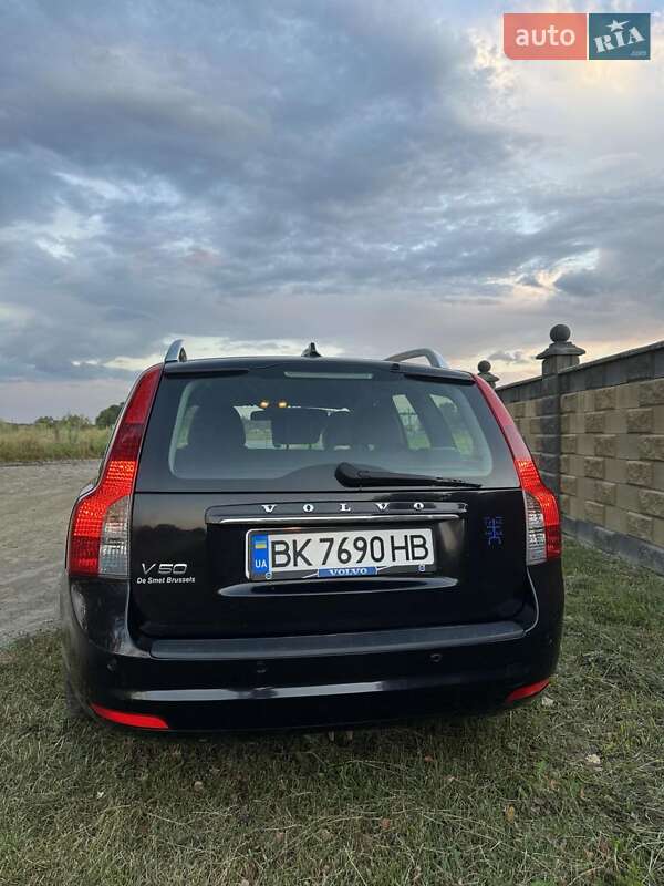 Универсал Volvo V50 2011 в Костополе фото 4 Универсал Volvo V50 2011 в Костополе