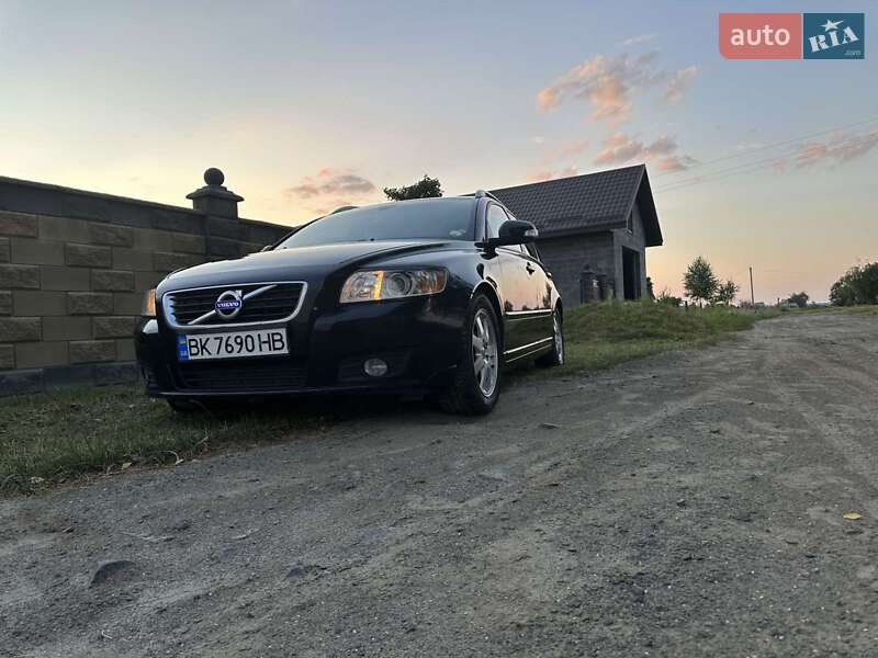 Универсал Volvo V50 2011 в Костополе фото 32 Универсал Volvo V50 2011 в Костополе