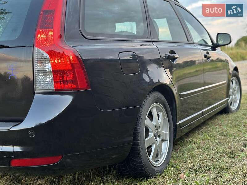 Универсал Volvo V50 2011 в Костополе фото 42 Универсал Volvo V50 2011 в Костополе