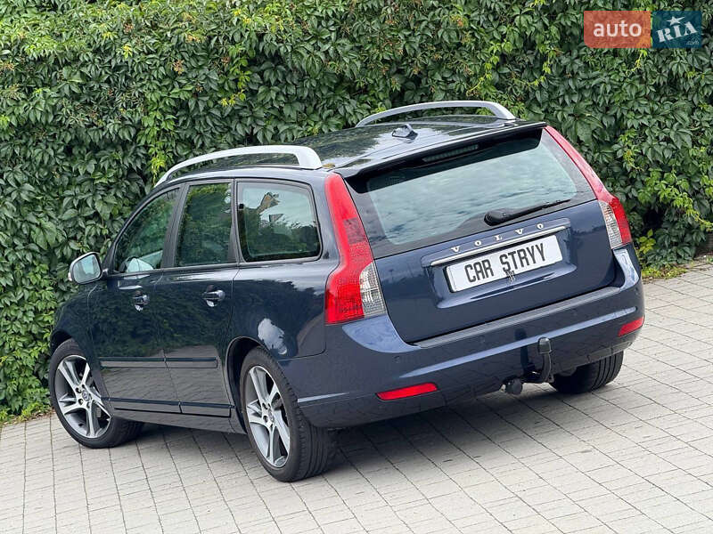 Универсал Volvo V50 2012 в Стрые