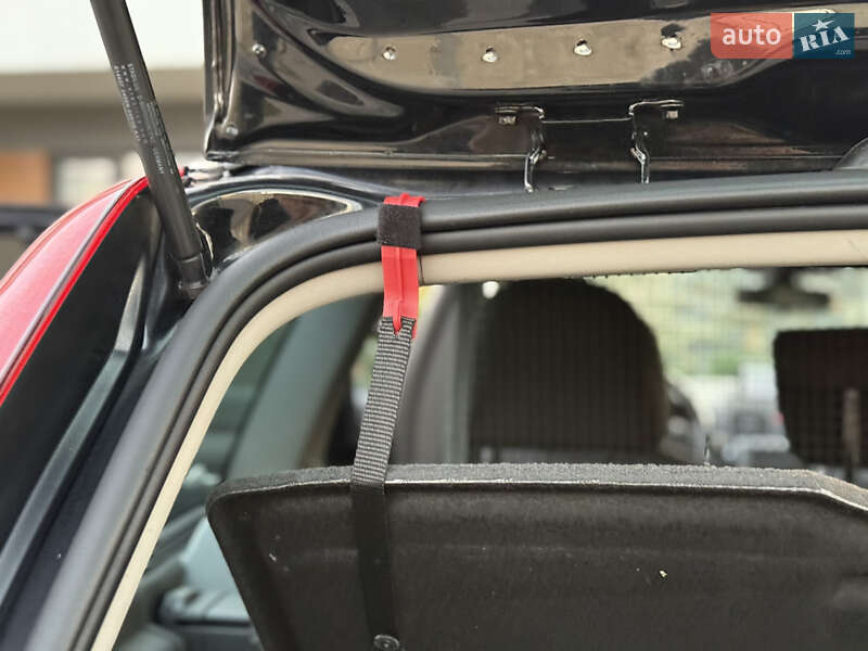 Универсал Volvo V50 2009 в Стрые фото 127 Универсал Volvo V50 2009 в Стрые