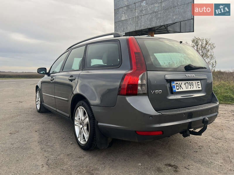 Универсал Volvo V50 2007 в Ровно фото 13 Универсал Volvo V50 2007 в Ровно