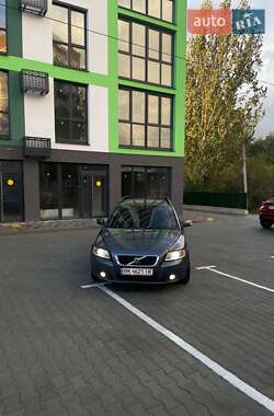 Универсал Volvo V50 2008 в Вараше