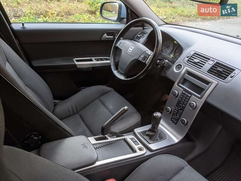 Універсал Volvo V50 2009 в Луцьку фото 17 Універсал Volvo V50 2009 в Луцьку