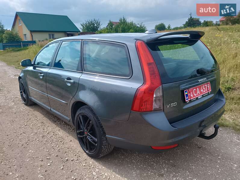 Универсал Volvo V50 2008 в Тернополе