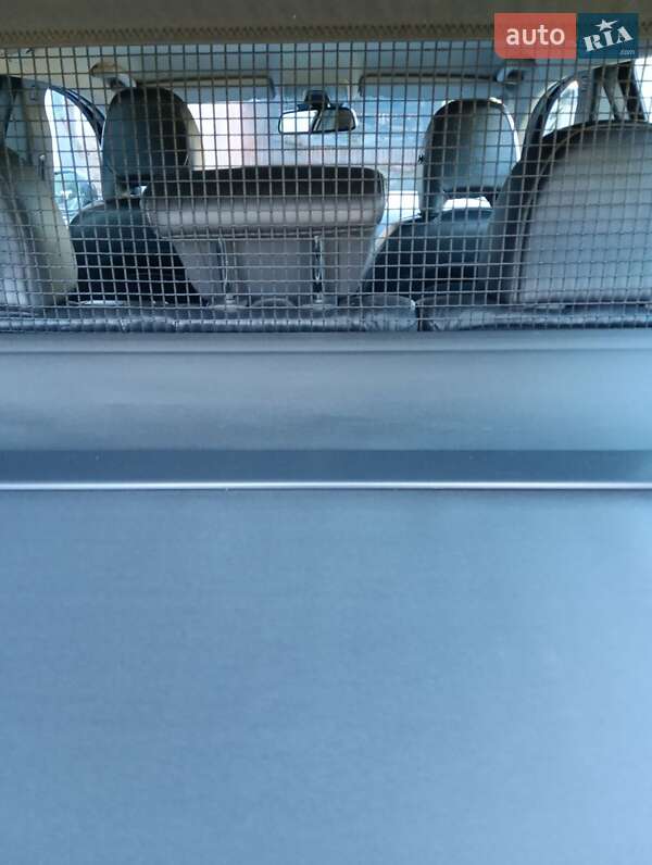 Универсал Volvo V50 2012 в Нововолынске