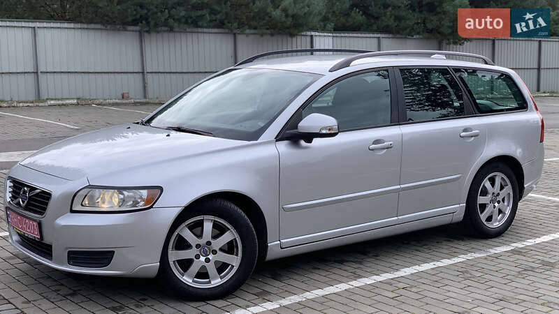 Универсал Volvo V50 2010 в Луцке фото 6 Универсал Volvo V50 2010 в Луцке