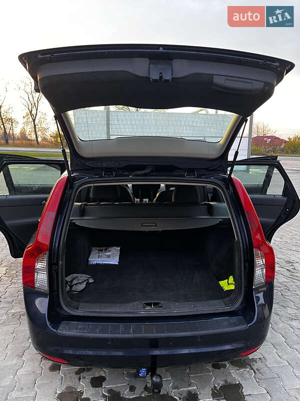 Универсал Volvo V50 2012 в Чорткове