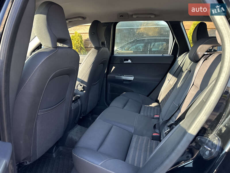 Универсал Volvo V50 2007 в Шептицькому фото 44 Универсал Volvo V50 2007 в Шептицькому