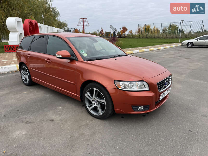 Универсал Volvo V50 2011 в Ирпене