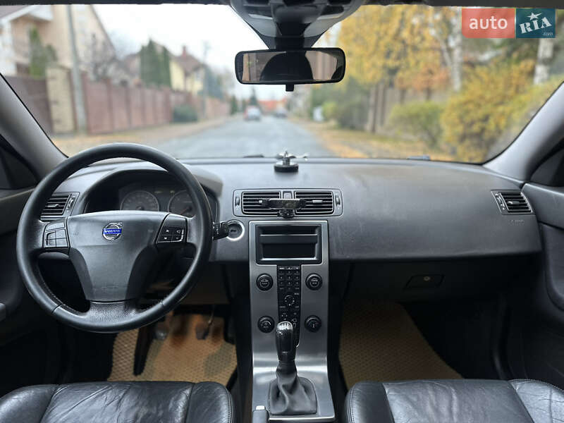 Универсал Volvo V50 2006 в Киеве фото 16 Универсал Volvo V50 2006 в Киеве