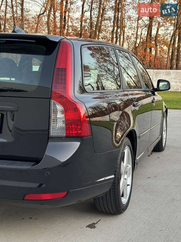 Универсал Volvo V50 2011 в Луцке фото 61 Универсал Volvo V50 2011 в Луцке