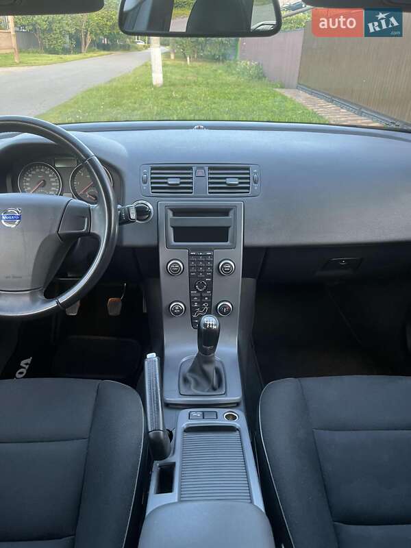Универсал Volvo V50 2012 в Нежине фото 23 Универсал Volvo V50 2012 в Нежине