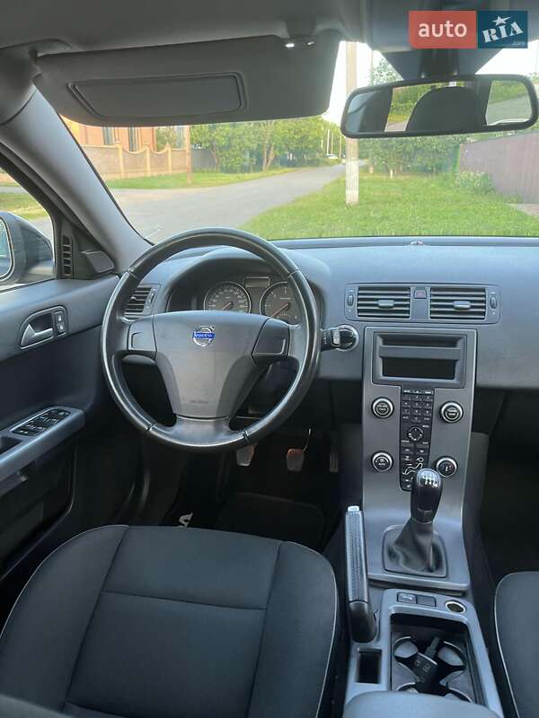 Универсал Volvo V50 2012 в Нежине фото 26 Универсал Volvo V50 2012 в Нежине