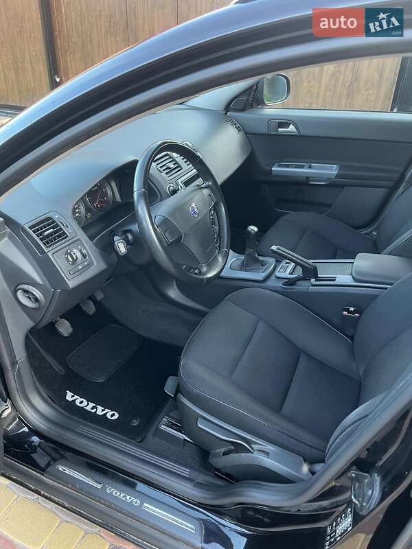 Универсал Volvo V50 2012 в Нежине фото 33 Универсал Volvo V50 2012 в Нежине
