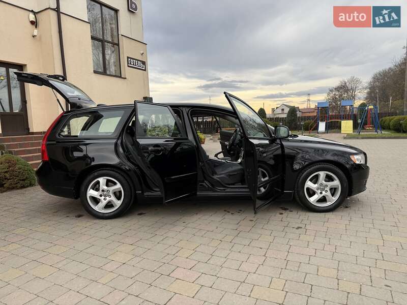 Универсал Volvo V50 2011 в Стрые фото 38 Универсал Volvo V50 2011 в Стрые
