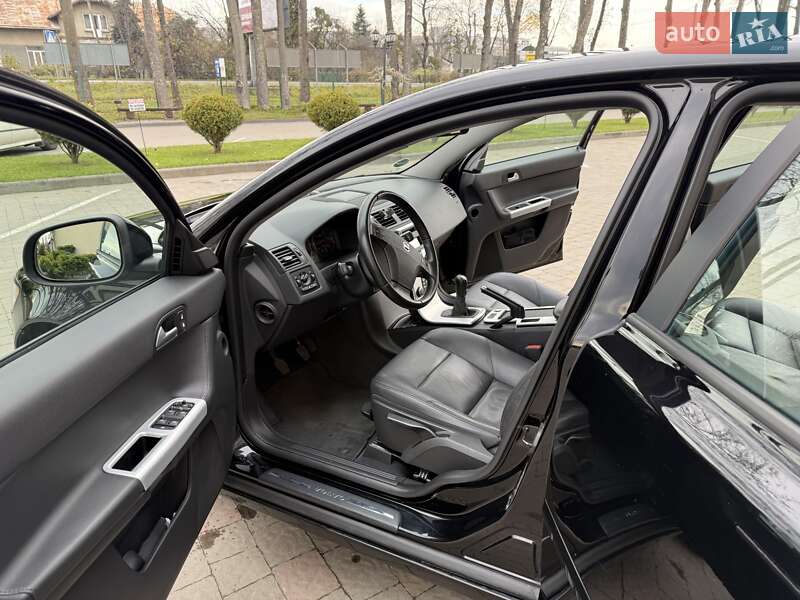 Универсал Volvo V50 2011 в Стрые фото 50 Универсал Volvo V50 2011 в Стрые