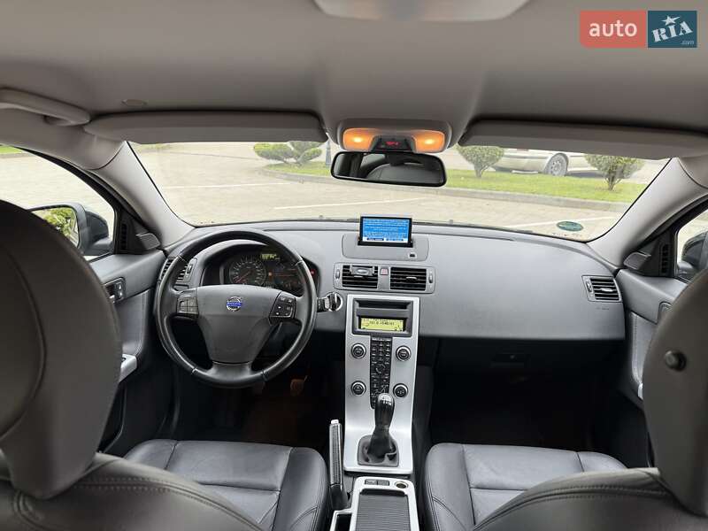 Универсал Volvo V50 2011 в Стрые фото 60 Универсал Volvo V50 2011 в Стрые