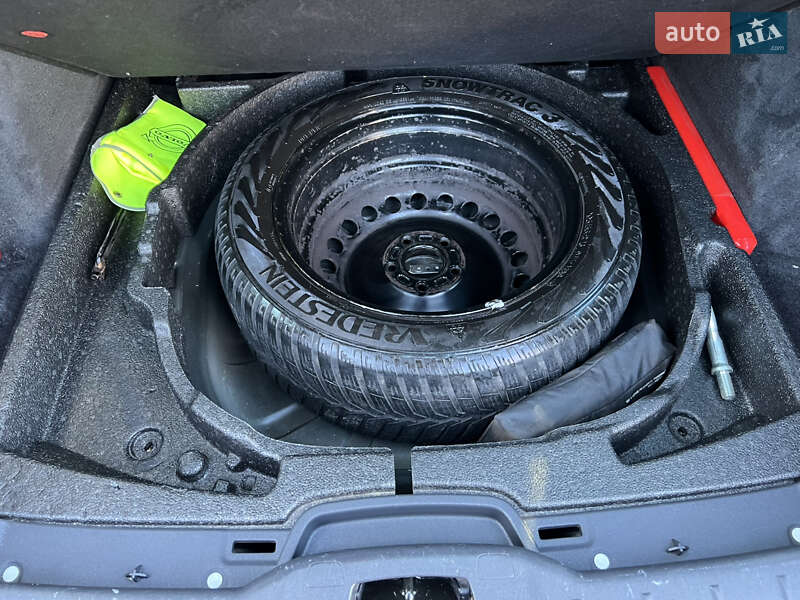 Універсал Volvo V50 2012 в Стрию фото 56 Універсал Volvo V50 2012 в Стрию