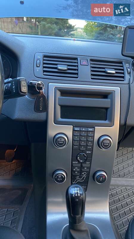 Универсал Volvo V50 2008 в Новояворовске