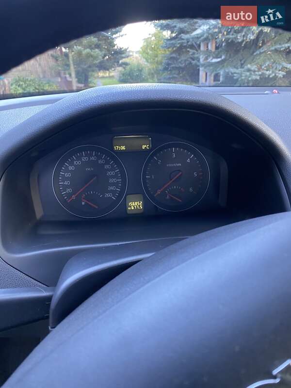 Универсал Volvo V50 2008 в Новояворовске