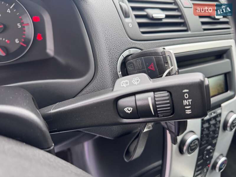 Універсал Volvo V50 2011 в Києві