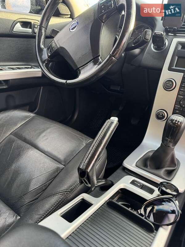 Универсал Volvo V50 2011 в Николаеве