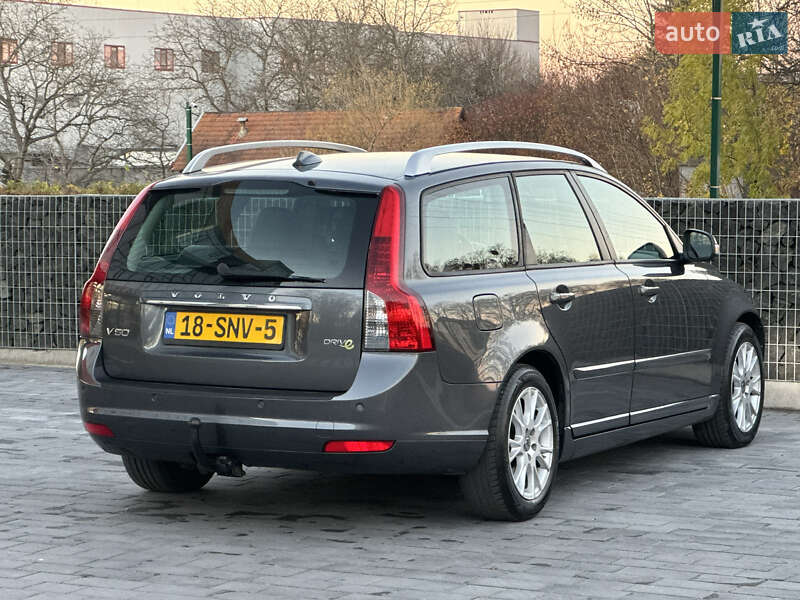 Універсал Volvo V50 2011 в Стрию