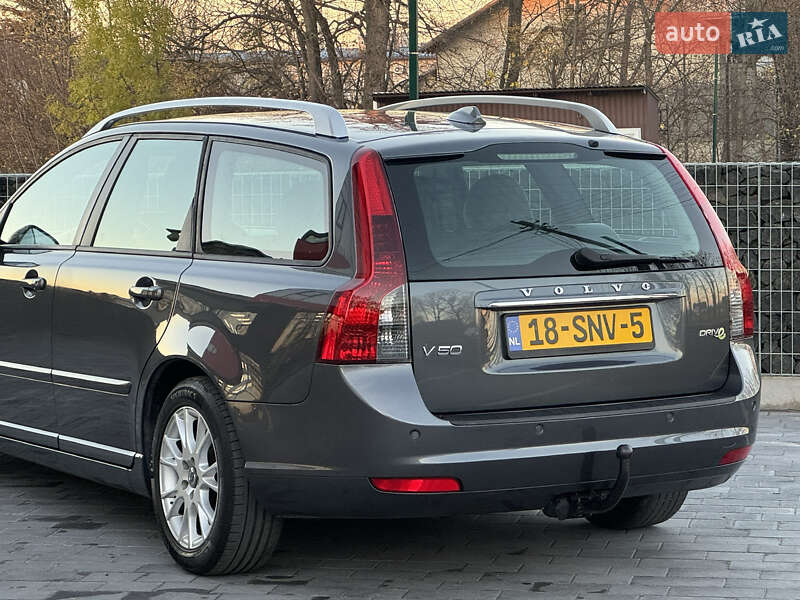 Універсал Volvo V50 2011 в Стрию