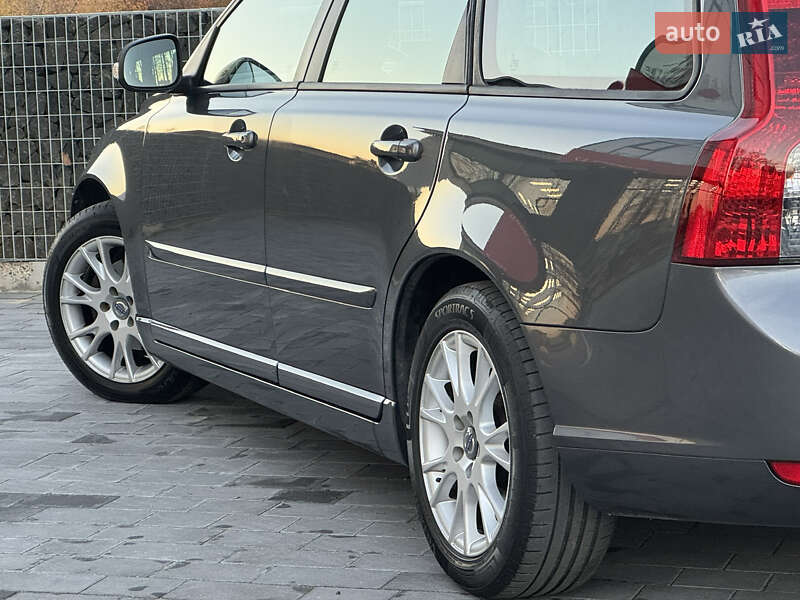 Універсал Volvo V50 2011 в Стрию