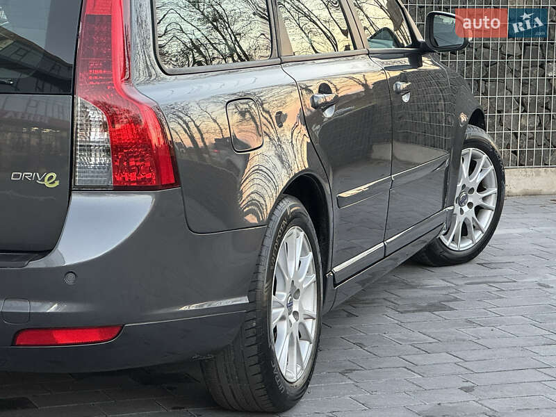 Універсал Volvo V50 2011 в Стрию