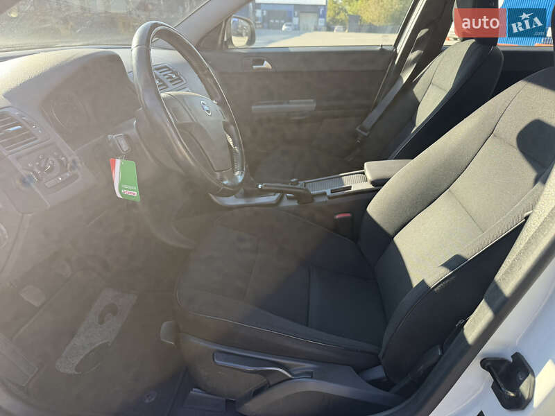 Універсал Volvo V50 2012 в Рівному