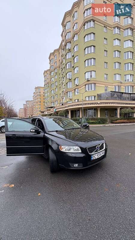 Універсал Volvo V50 2012 в Києві фото 33 Універсал Volvo V50 2012 в Києві